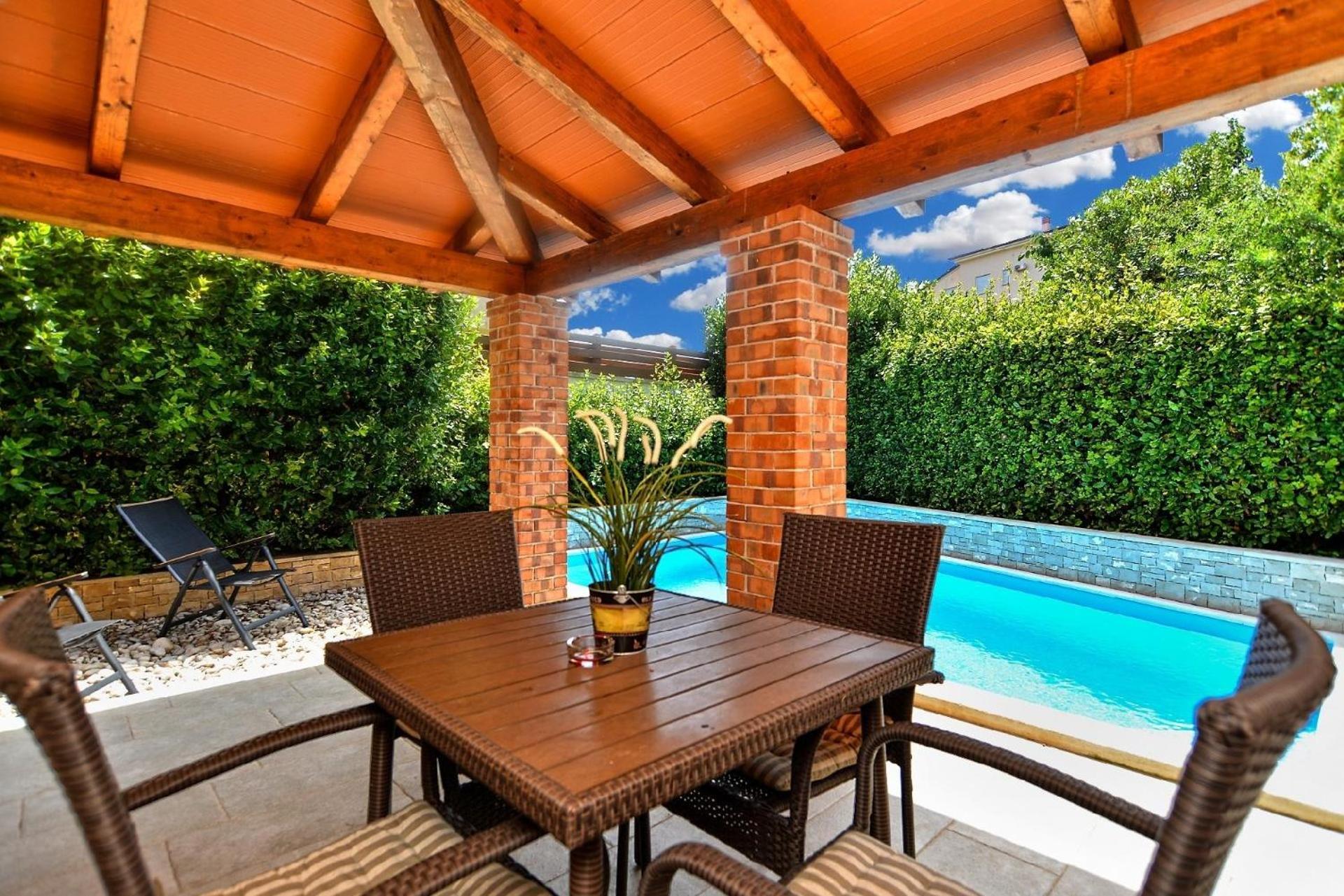 Ferienhaus Mit Privatpool Fuer 5 Personen Ca 80 Qm In Liznjan, Istrien Suedkueste Von Istrien Ližnjan Exterior foto